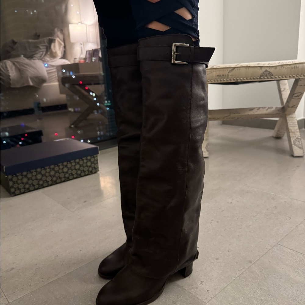 CHANEL Brown Heeled Boots - Picture 7 of 12